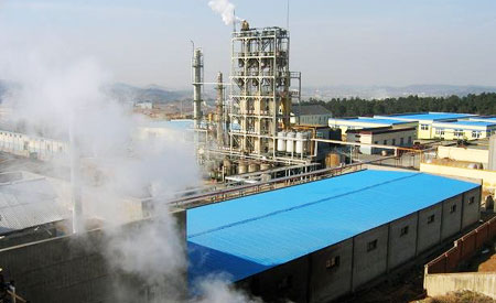 Fábrica de butanol fóssil no Japão. Unidade brasileira produzirá o combustível a partir do bagaço da cana de açúcar. Foto: Divulgação  
