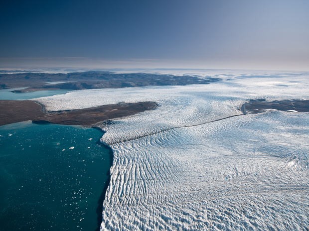 Degelo na Groenlândia pode não impactar tanto a elevação do nível do mar, afirmam cientistas (Foto: Divulgação/Ian Joughin/Science)