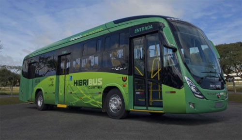 Curitiba recebe ônibus movidos a eletricidade e biodiesel que poluem 90% menos