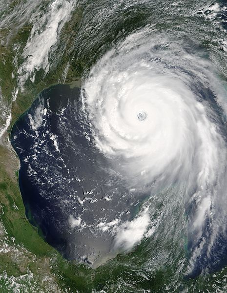 Estudo afirma que furacões do tamanho do Katrina podem acontecer a cada dois anos até 2100