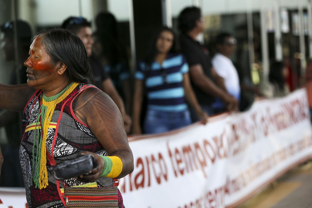 ‘Governo do Brasil tenta reduzir direitos indígenas’, diz comissária da ONU